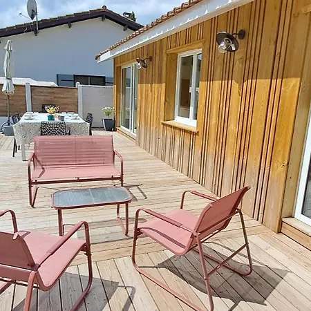 Cote Ouest, Elegance Piscine Et Pool-house *